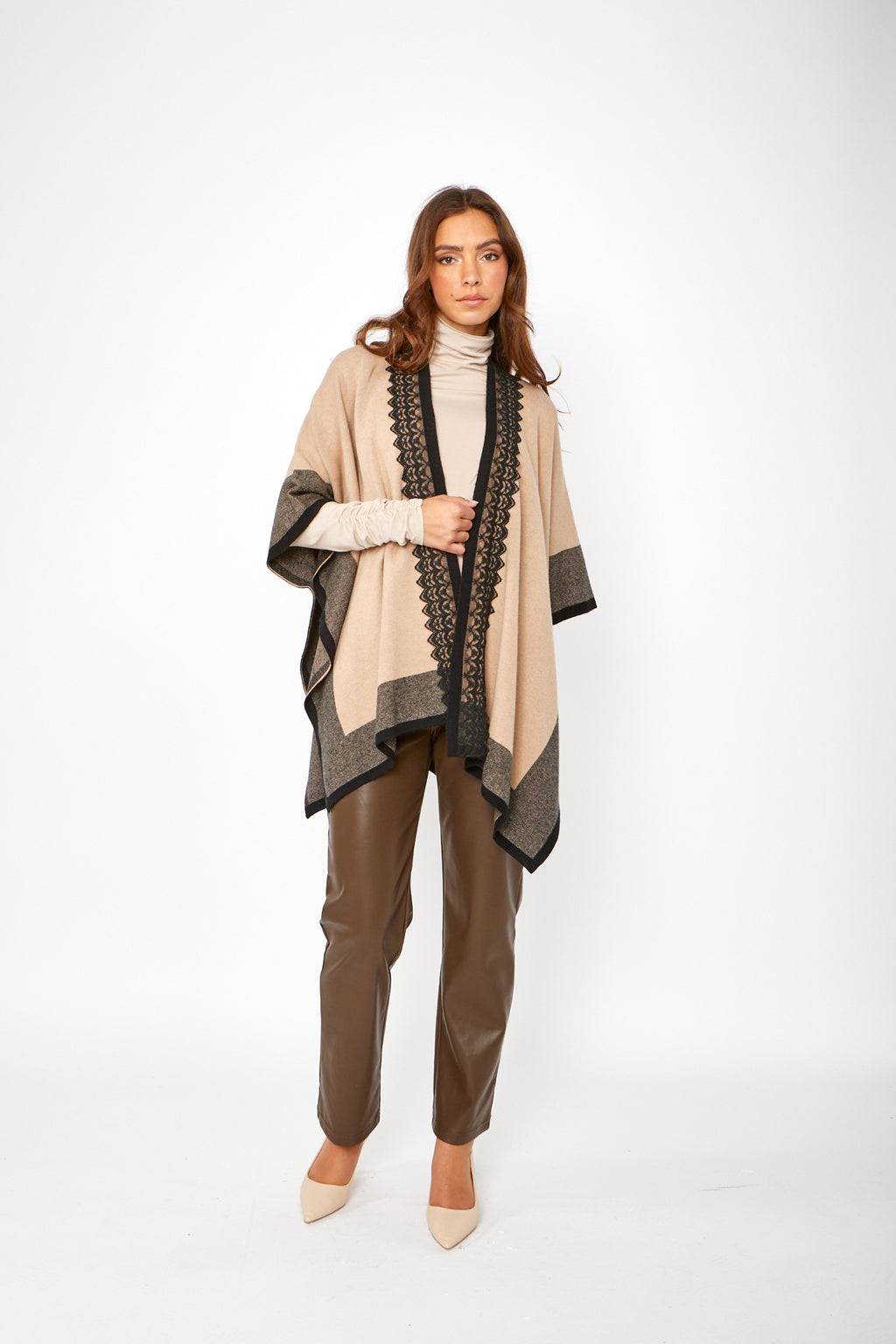 Frank Lyman Relaxed Fit Sleeveless Poncho Style 243509u