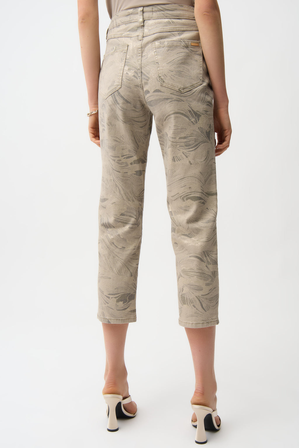Joseph Ribkoff Slim Cropped Floral Trousers Style 261959