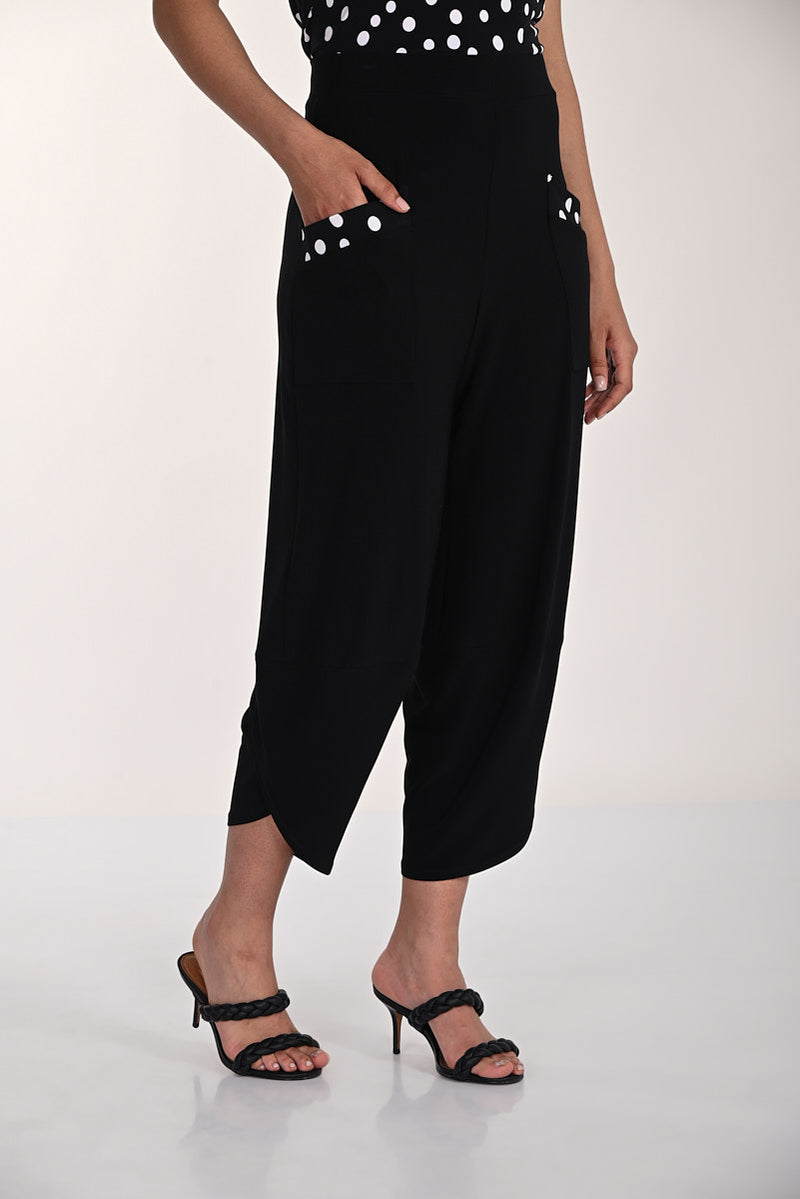 Frank Lyman Relaxed Cropped Trousers Style 266101