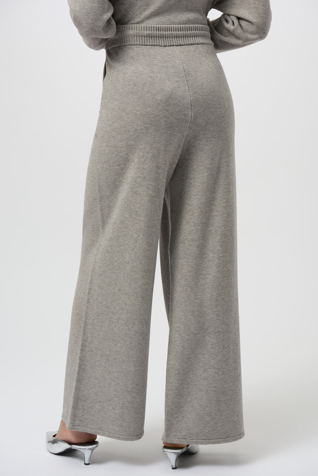 Joseph Ribkoff Relaxed Mid-rise Trousers Style 254945