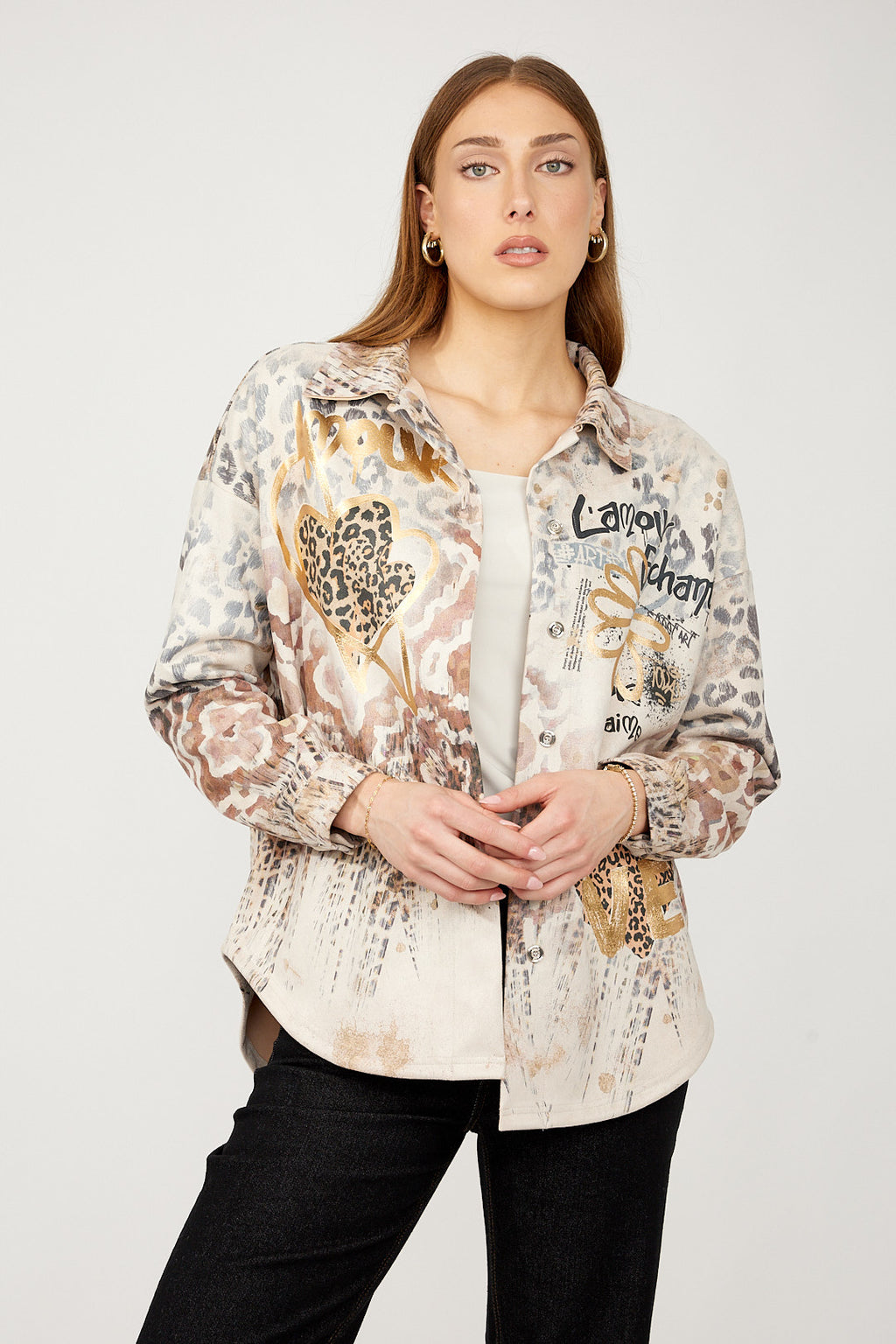 Frank Lyman Shirt With Graphic And Leopard Heart Detail 254934