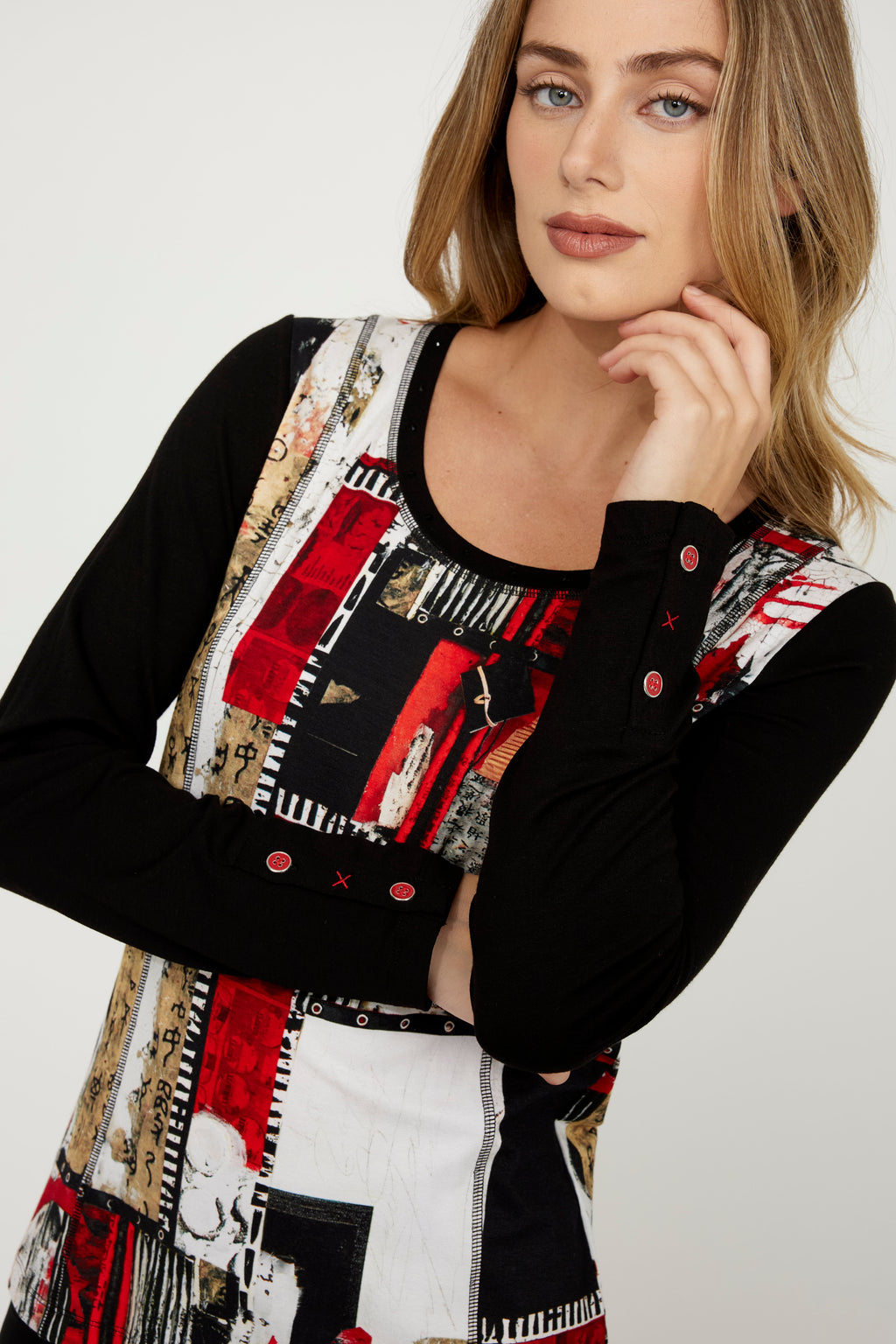 Dolcezza Abstract Round Neck Pullover Style 75640