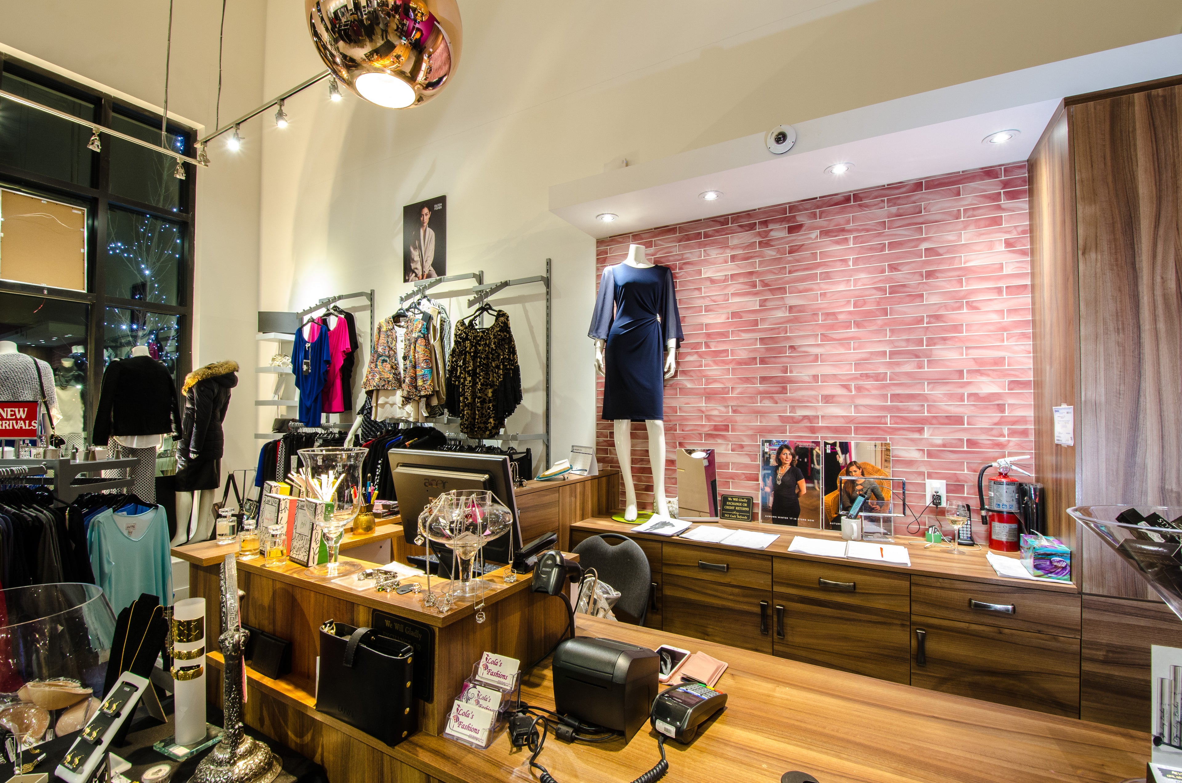 High Fashion Clothing Store