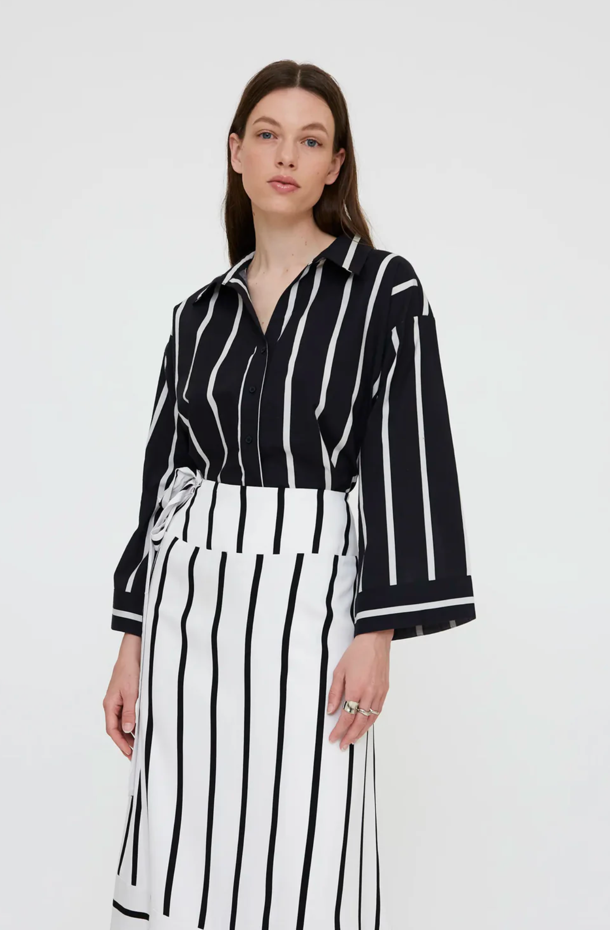 Wild Pony Flowy shirt with Grimaud Black print 41221