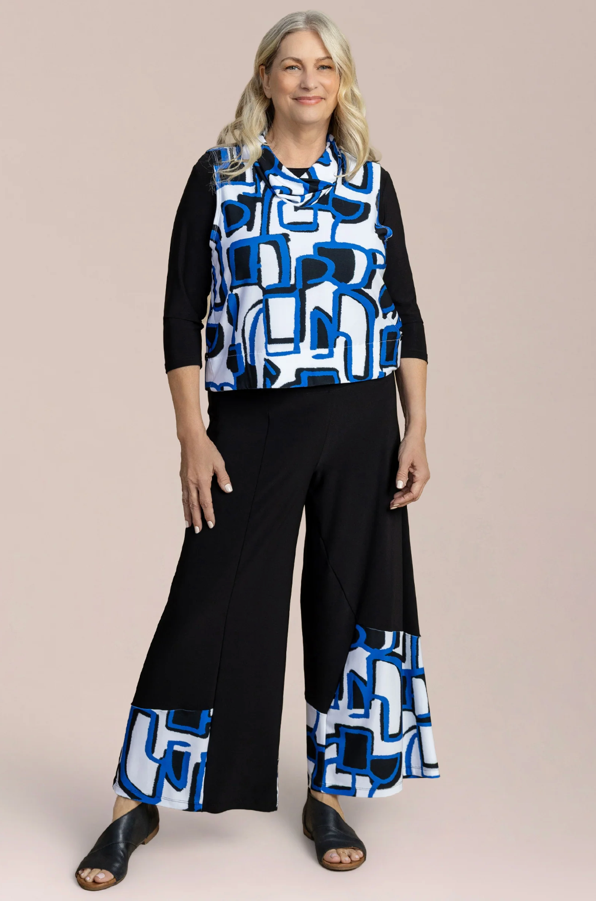 Sympli Wide Leg Crop, Blocked Print 27204