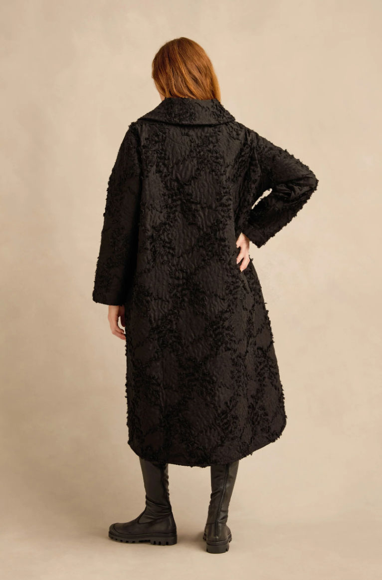 Grizas Textural Big Collar Coat 1077