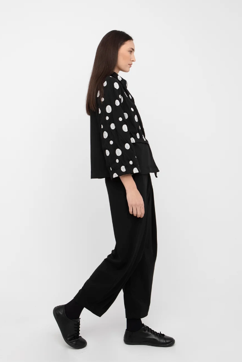 Ozai N Ku Black Body Off White Vestige Jacket 777070