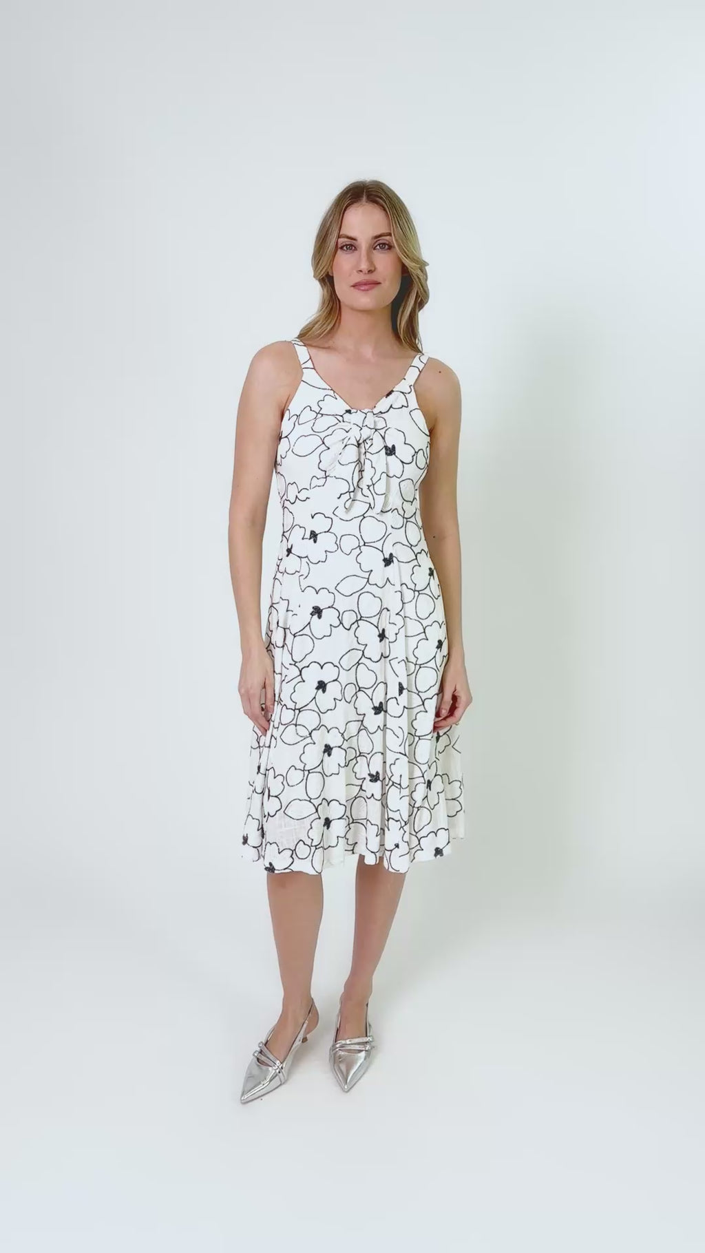 Frank Lyman Floral A-line Knee-length Dress Style 261240