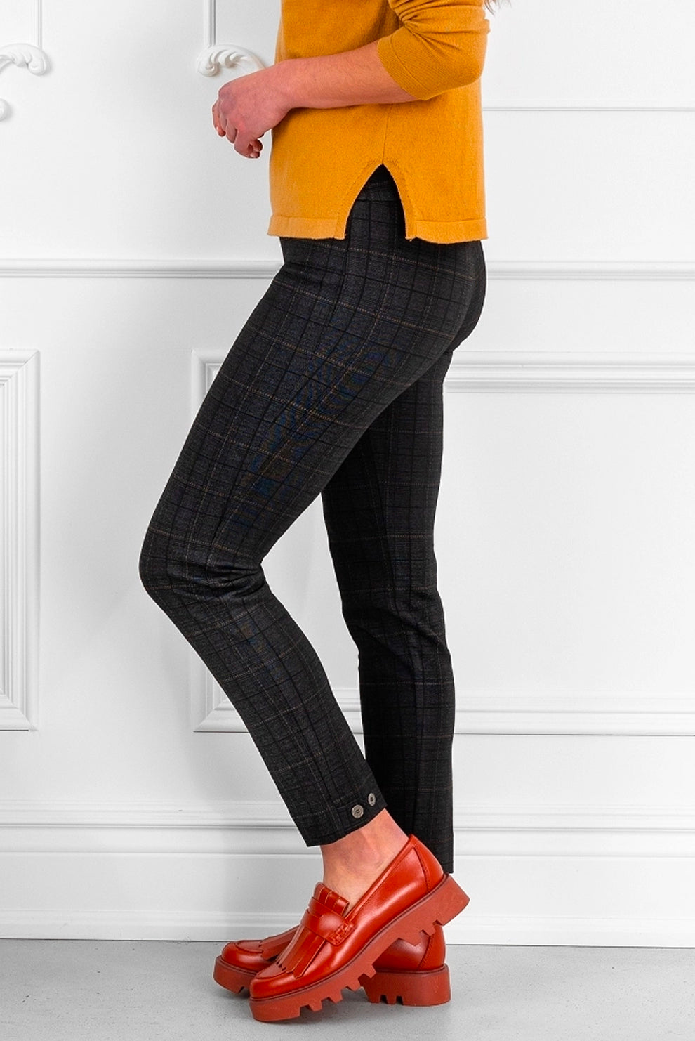 Lisette L Quinn Plaid 28" Slim Ankle Pants | Style: 821988