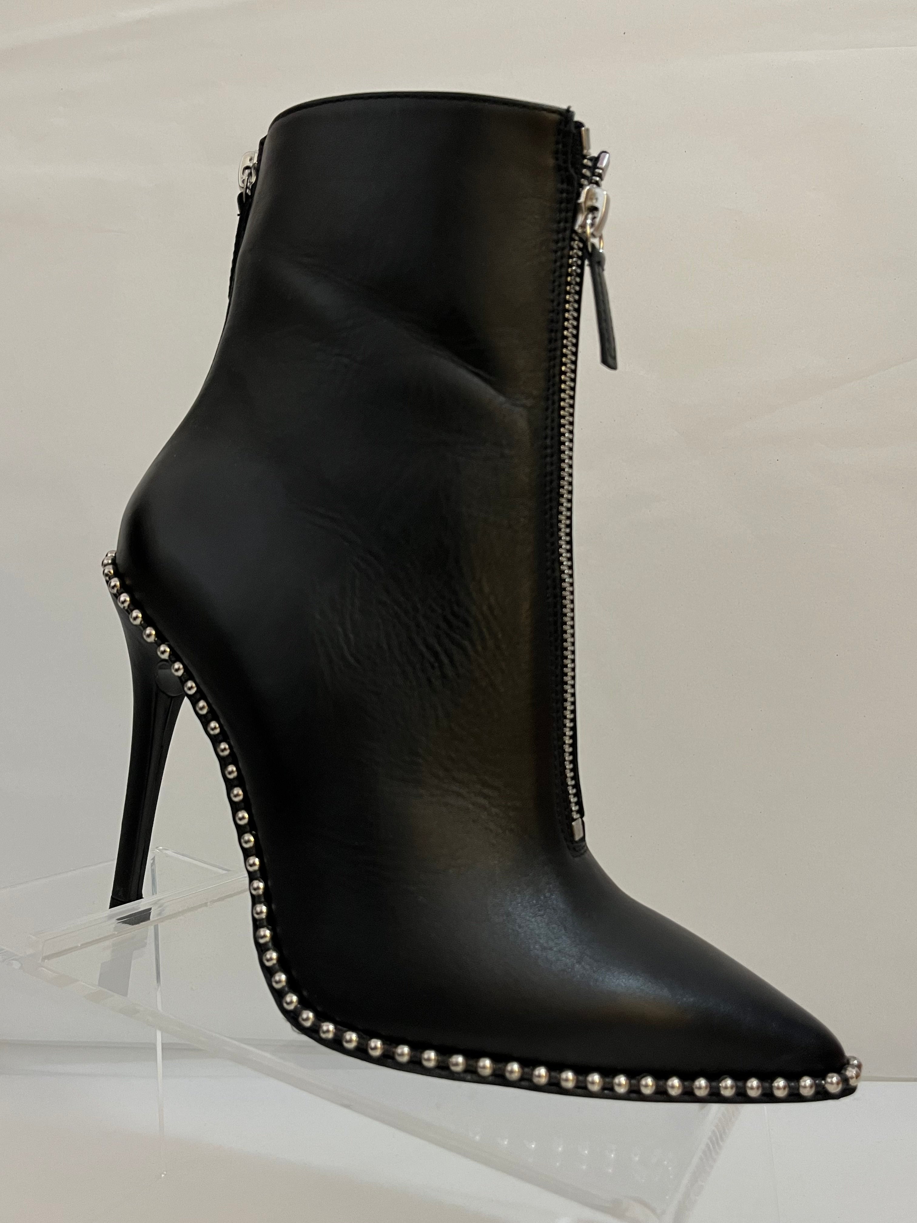 Heel Stud Boot