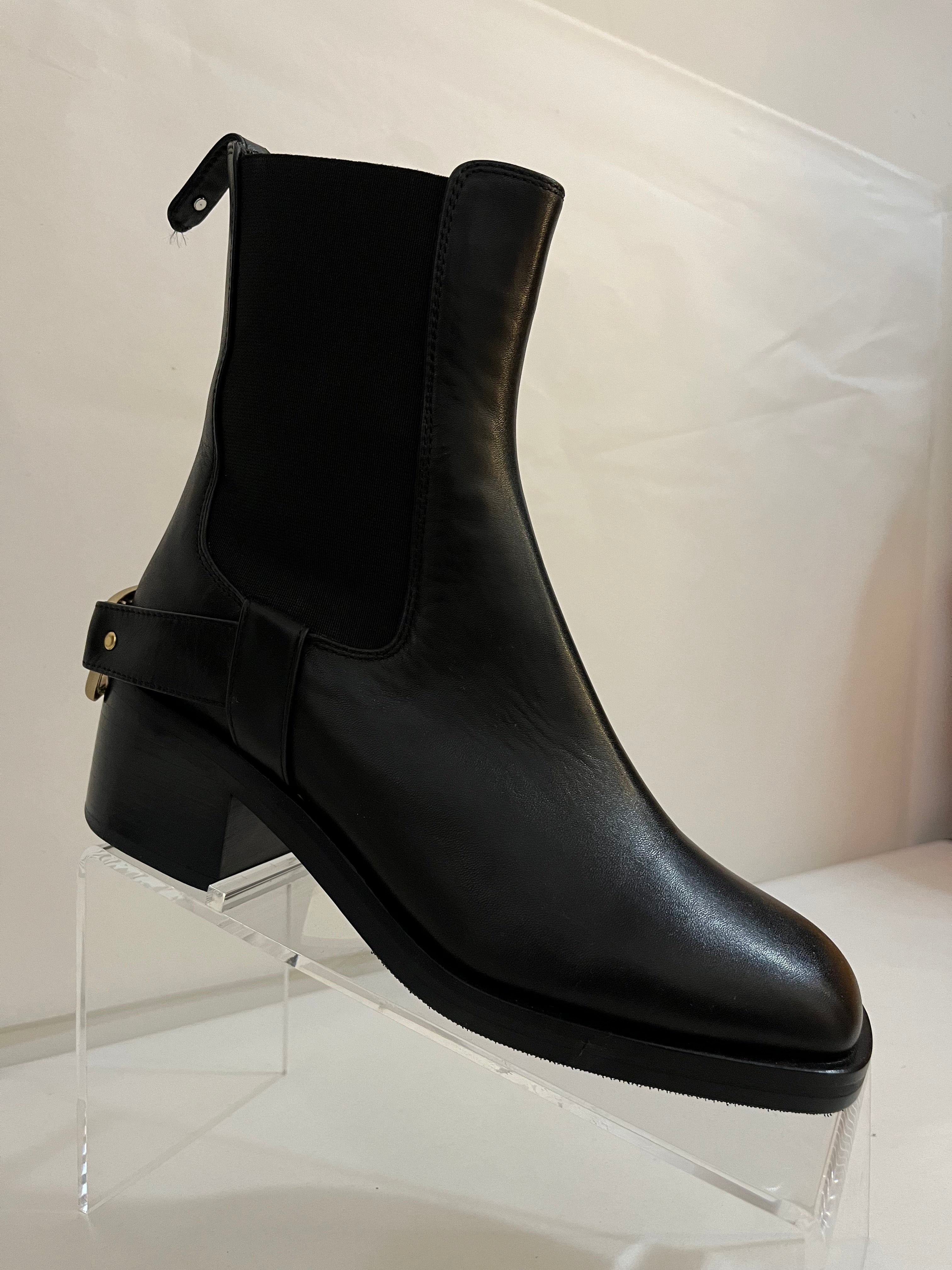 Gold Accent FT Boot