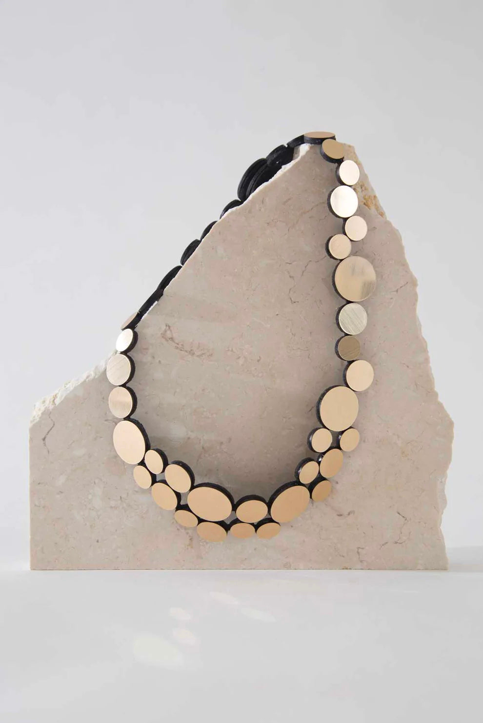 ISKIN Abstraction Necklace | E52A